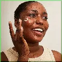 PRODUIT-FLUIDE-MATIFIANT-VISUEL4_euro-skincare-cameroun.webp