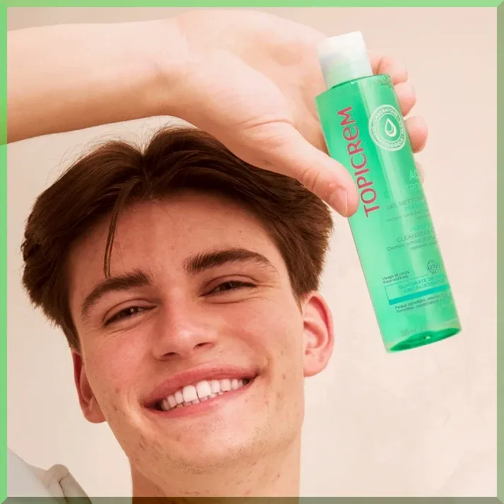 PRODUIT_AC_CONTROL_GELNETTOYANT_LIFESTYLE03_euro-skincare-cameroun.webp