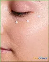 Creme Reparatrice Contour des Yeux - Application Visage_euro-skincare-cameroun.webp